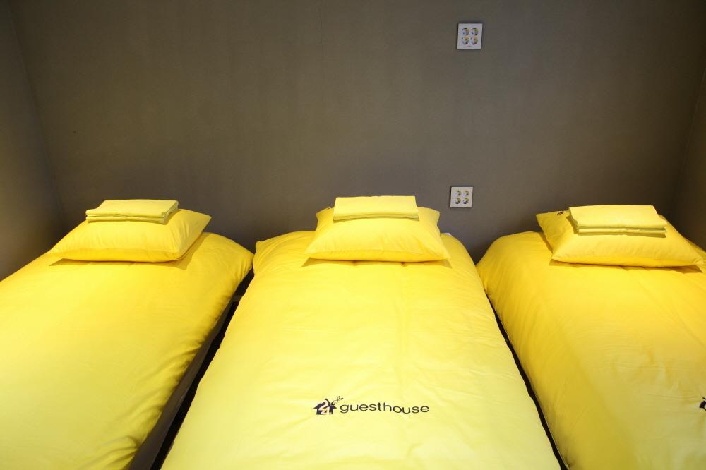 24 Guesthouse Garosugil - Gangnam Seoul Zimmer foto